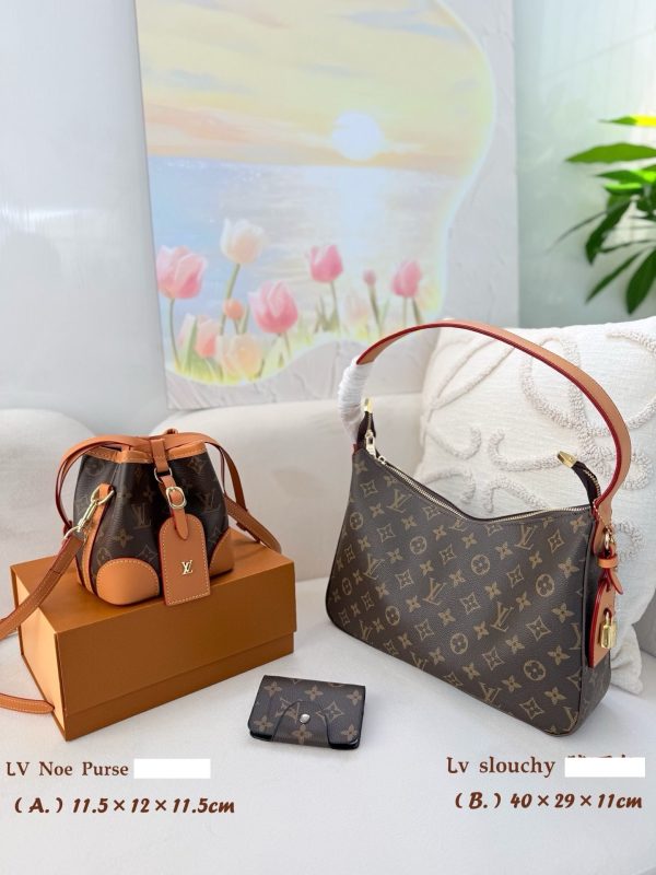 LV Slouchy Handbag C2301450