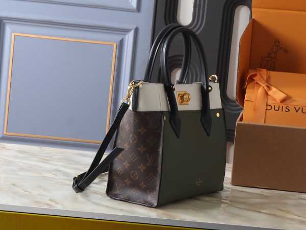 Premium Icon LV Handbag M53826-M53825 BC