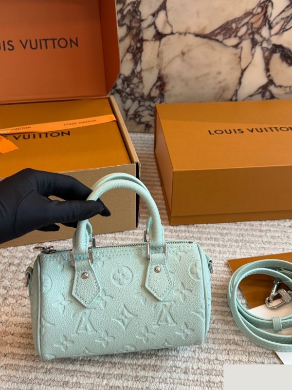 Daily Street Style LV Handbag LV267162 QA Daily Street Style LV Handbag LV267162 QA
