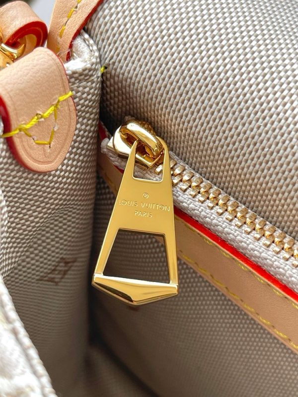 LV Diane PM Embossed Minigram Bag KK03950