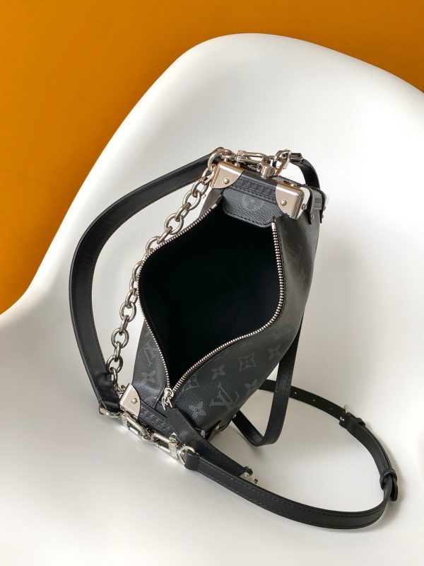 LV Side Trunk MM East West Bag LV83900