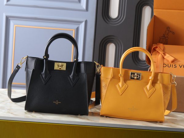 Premium Icon LV Handbag M21546-M20600 BC Premium Icon LV Handbag M21546-M20600 BC