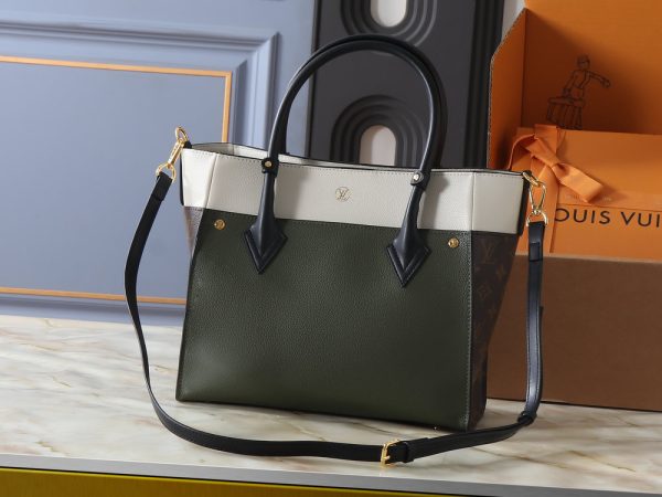 Premium Icon LV Handbag M53826-M53825 BC