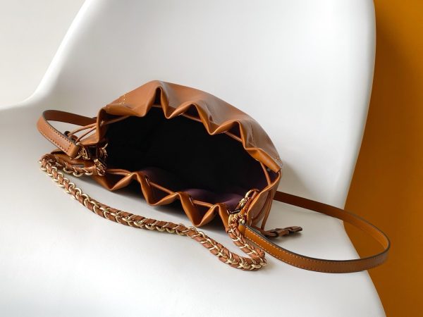 LV Noé Trunk Bag in Monogram Canvas LV83600
