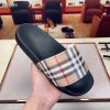 BBR Vintage Check Slides B3002 BBR Vintage Check Slides B3002