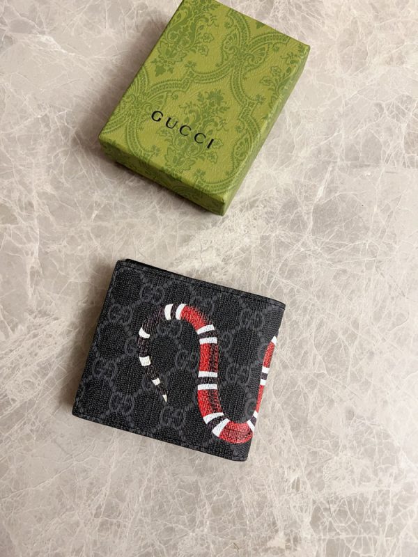 GG Kingsnake Print GG Supreme Bifold Wallet KK01450