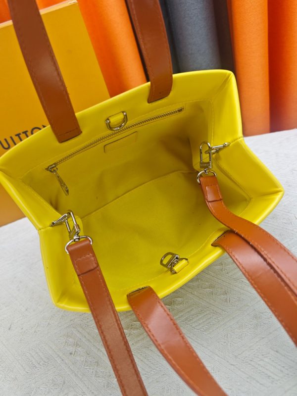 Premium Icon LV Handbag M13940-2 BC
