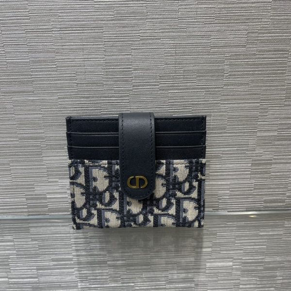 DR 30 Montaigne Card Holder