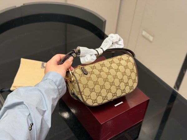 GG Half Horsebit Mini Bag C2301150