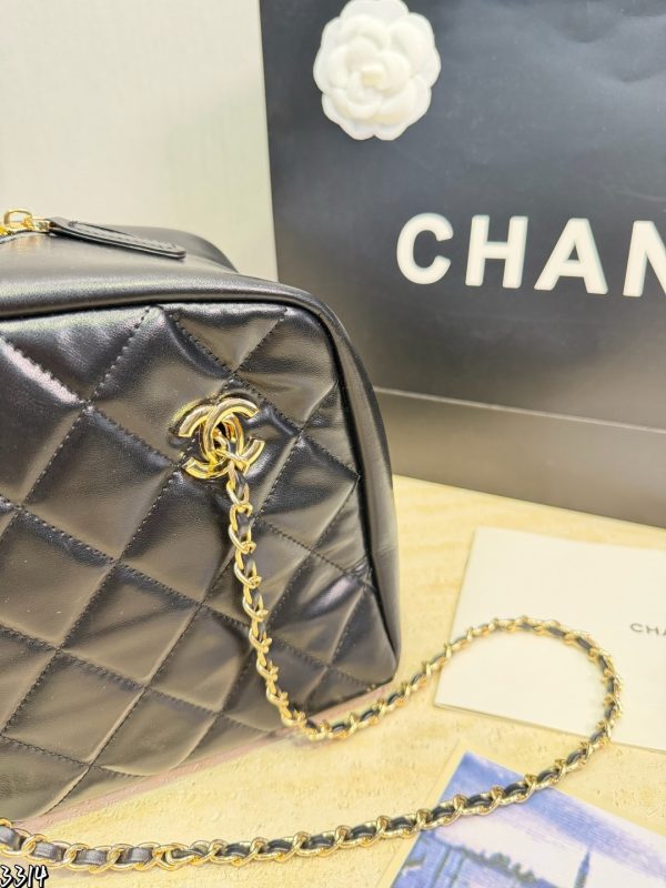 New Fashion CN Handbag CC266285 QA