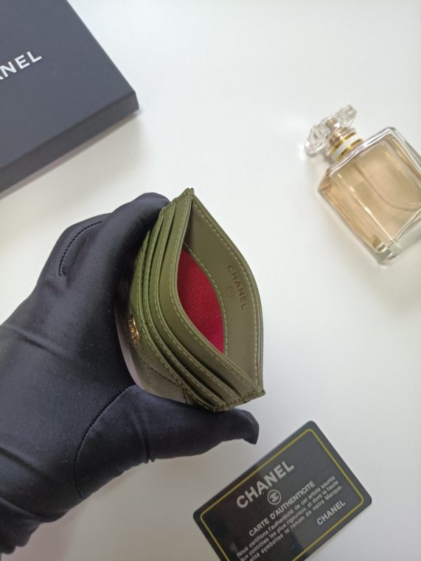 CN Classic Card Holder AP4512