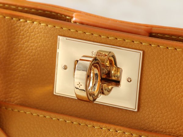 Premium Icon LV Handbag M21546-M20600 BC Premium Icon LV Handbag M21546-M20600 BC