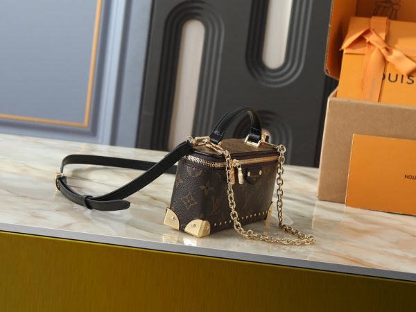 Premium Icon LV Handbag M29548 BC