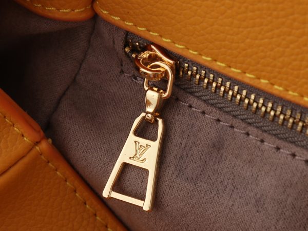Premium Icon LV Handbag M21546-M20600 BC Premium Icon LV Handbag M21546-M20600 BC