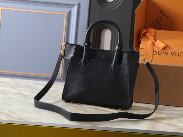Premium Icon LV Handbag M21546-M20600 BC Premium Icon LV Handbag M21546-M20600 BC