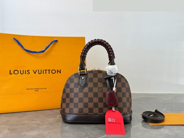 Daily Street Style LV Handbag DLV3 QA