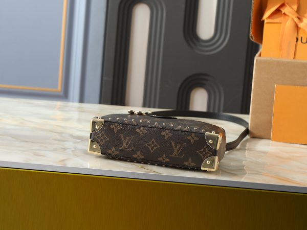 Premium Icon LV Handbag M29548 BC