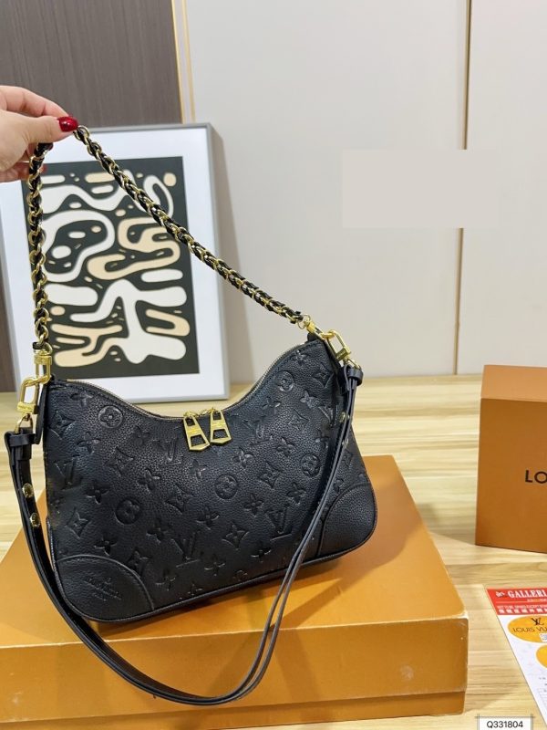 Daily Street Style LV Handbag DLV4 QA