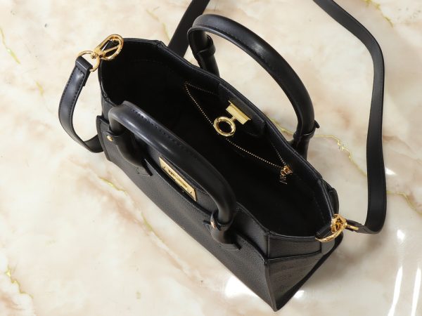 Premium Icon LV Handbag M21546-M20600 BC Premium Icon LV Handbag M21546-M20600 BC
