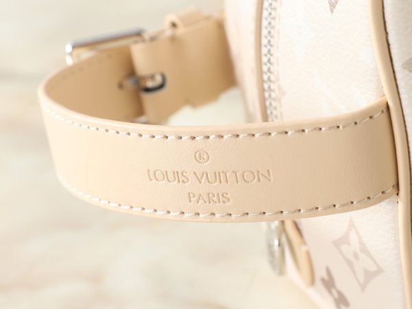 LV Locker Dopp Kit Monogram Bag M28835-M26810 BC