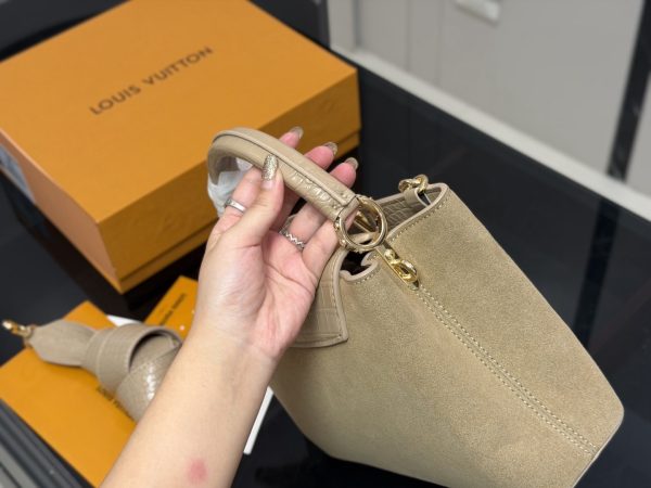 Daily Street Style LV Handbag LV26976 QA