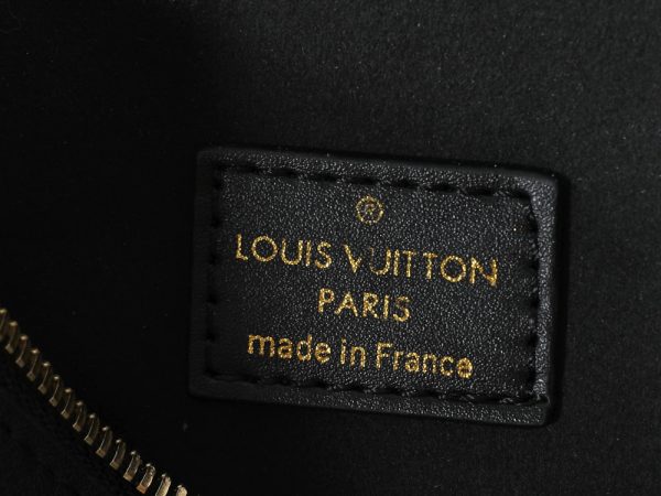 LV Vanity Chain Pouch Bag M12427-M47125 BC LV Vanity Chain Pouch Bag M12427-M47125 BC