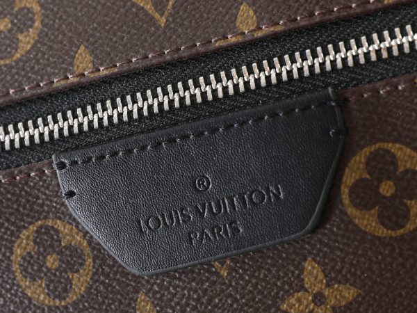 LV Discovery Backpack PM Monogram M28789-M31033-1 BC