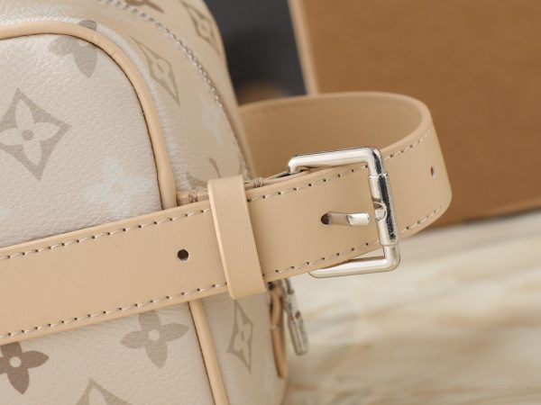 LV Locker Dopp Kit Monogram Bag M28835-M26810 BC