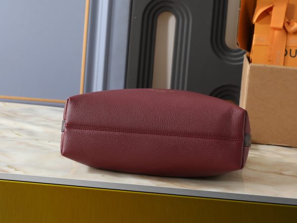 LV Multipass Bag M3A285-M3A149 BC