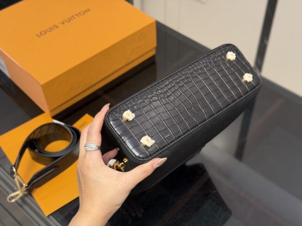 Daily Street Style LV Handbag LV26976 QA