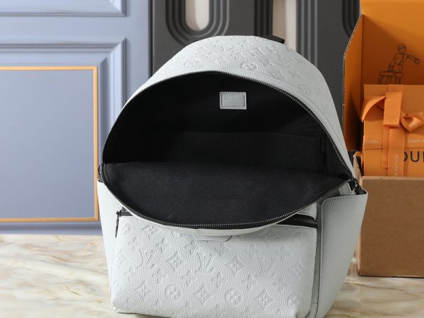 LV Discovery Backpack PM Monogram M28789-M31033-1 BC