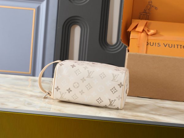 LV Locker Dopp Kit Monogram Bag M28835-M26810 BC