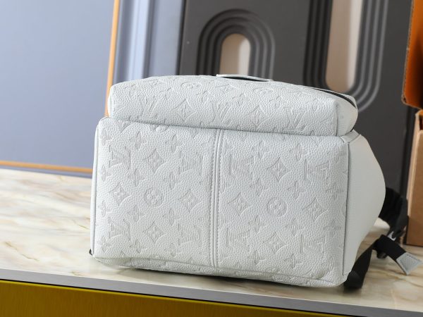 LV Discovery Backpack PM Monogram M28789-M31033-1 BC