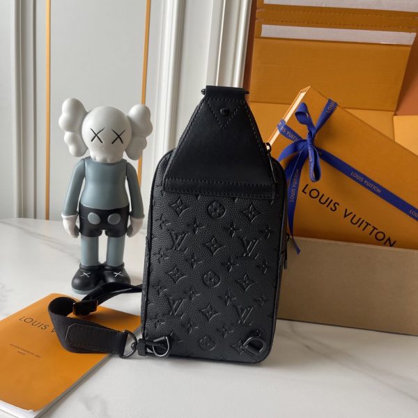 LV Avenue Slingbag PM Taurillon Monogram Bag M2A354 BC