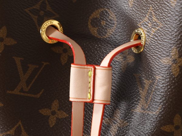 LV Néonoé BB Monogram Bag M46581 BC