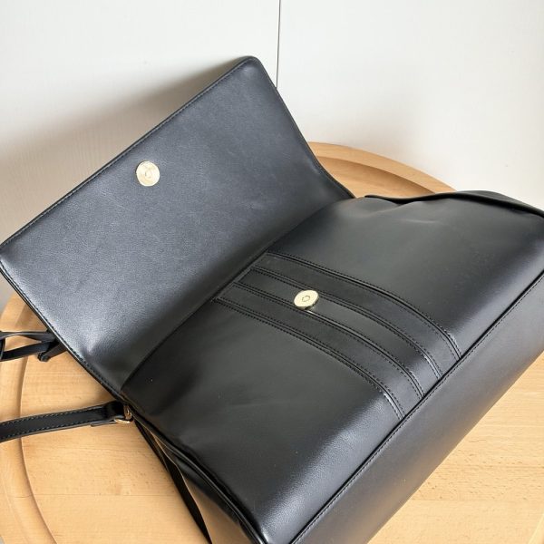 GG Paparazzo Top Handle Bag in Black Leather 875018 BC
