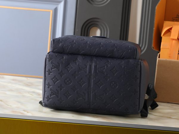 LV Discovery Backpack PM Monogram M28789-M31033-1 BC