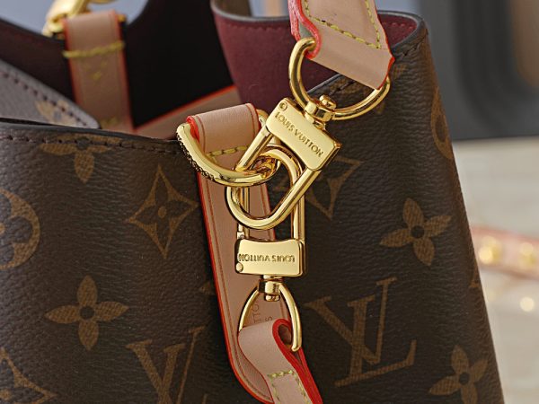 LV Néonoé BB Monogram Bag M46581 BC