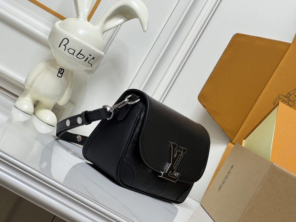 LV Buci Epi Bag M59386 BC