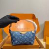 LV Pochette Hills Bag C2301050