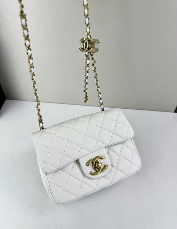 Luxury CN Handbag 105 BC