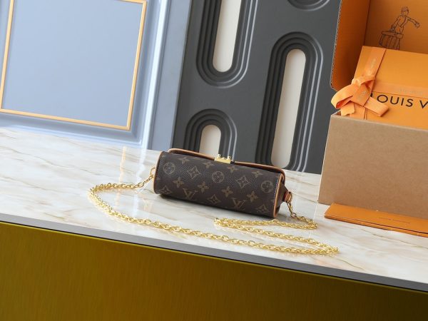 LV Pochette Camille Monogram Bag M13566 BC