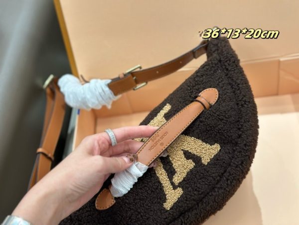 LV Giant Monogram Shearling Bumbag Brown C2301050
