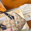 LV Speedy Bandoulière 20 Monogram Suede C2301750 LV Speedy Bandoulière 20 Monogram Suede C2301750