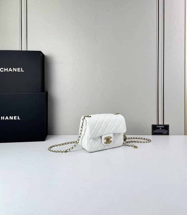 Luxury CN Handbag 105 BC
