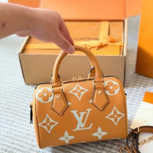 LV Speedy Bandoulière 20 Bag C2301750