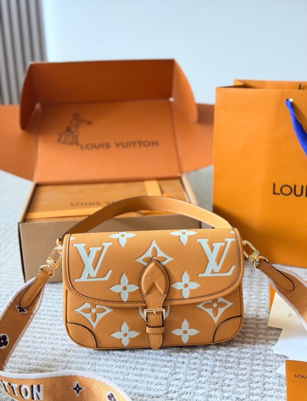 LV Diane Monogram Empreinte C2301750