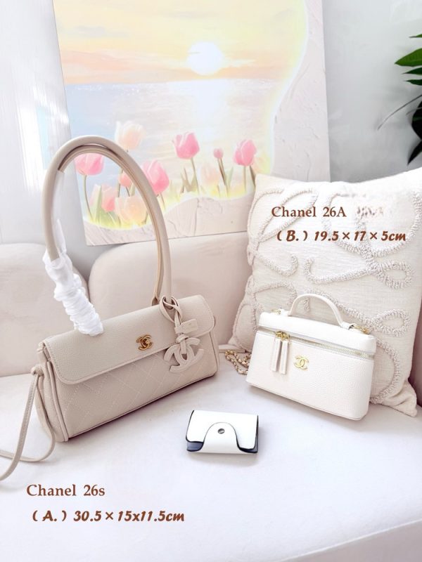 CN White Caviar 26 Collection Bag C2301450