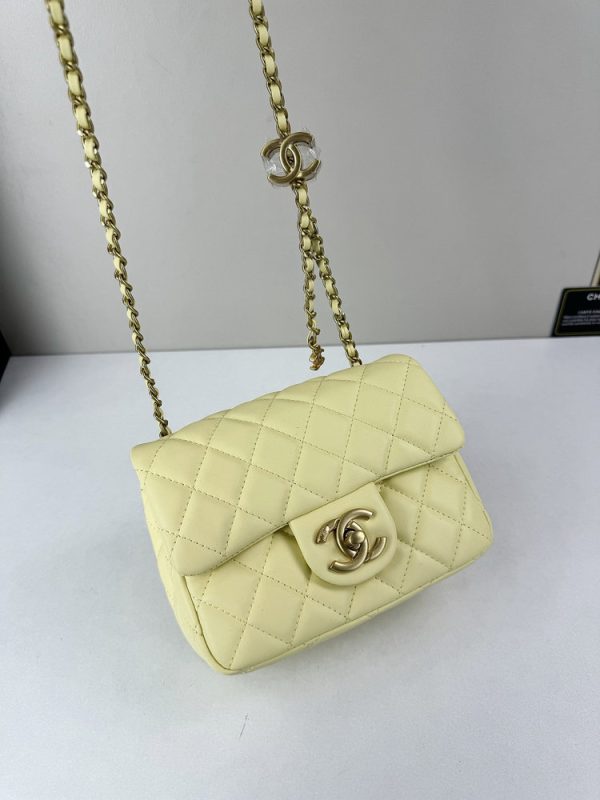 Luxury CN Handbag 105 BC