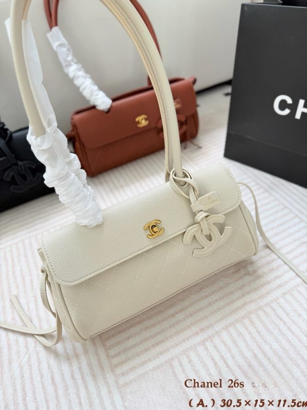 CN White Caviar 26 Collection Bag C2301450